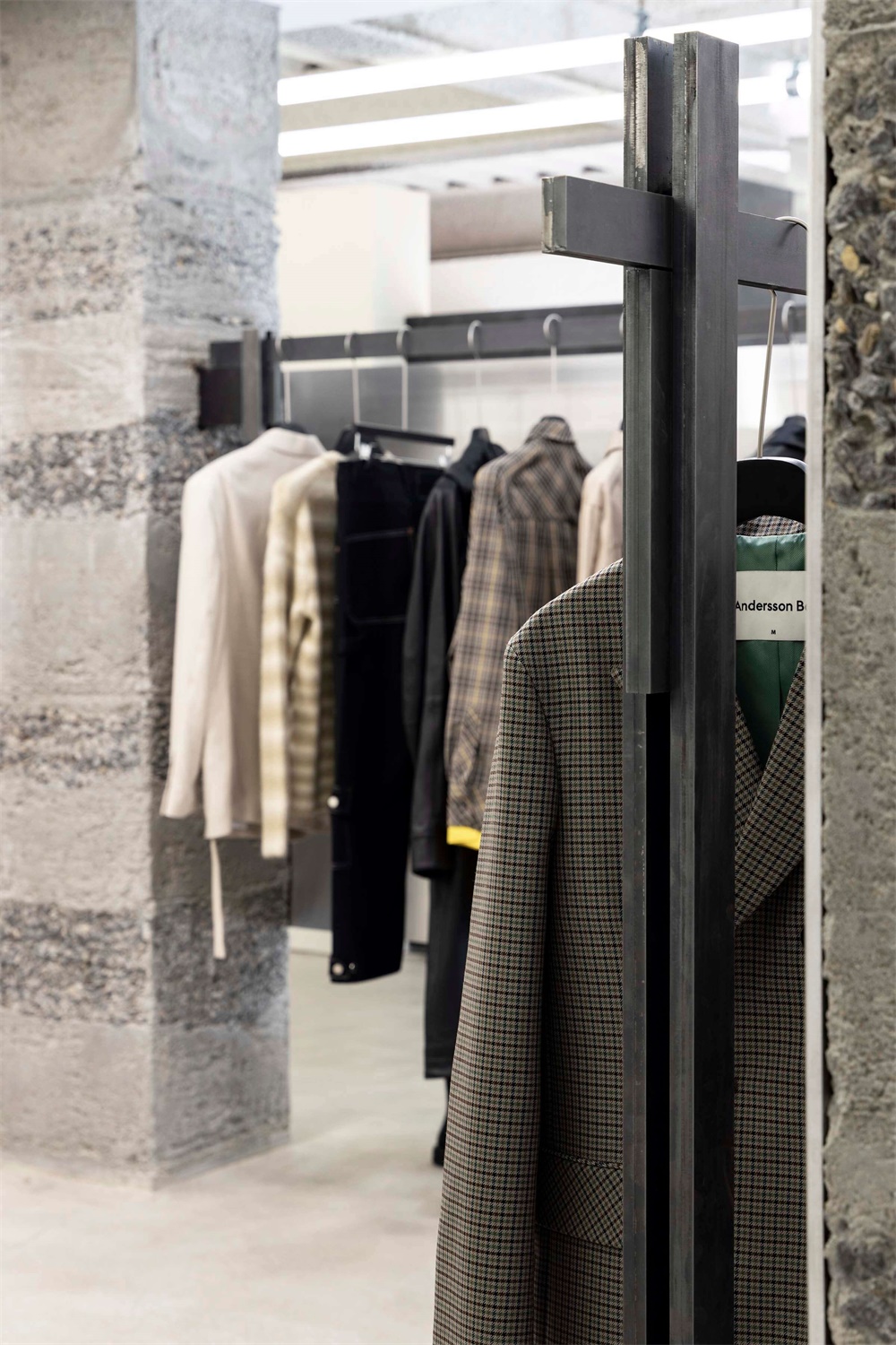 Creative Studio Unravel，商业空间，韩国设计团队，首尔，服装店设计，品牌店设计，零售店设计，商业零售，Andersson Bell