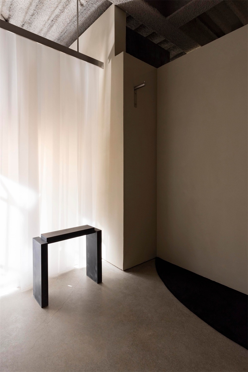 Creative Studio Unravel，商业空间，韩国设计团队，首尔，服装店设计，品牌店设计，零售店设计，商业零售，Andersson Bell
