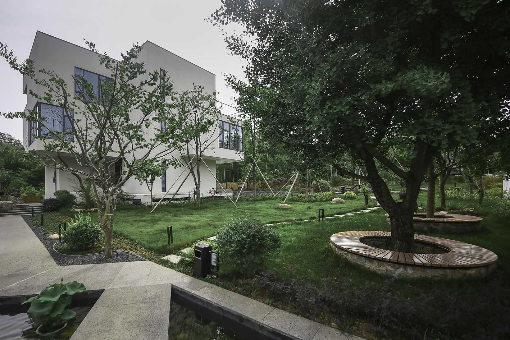 民宿设计,建筑设计,民宿建筑设计,现代风格民宿设计,工业风民宿设计,简约民宿设计,宜兴松楼艺宿摄影民宿,宜兴松楼民宿,平介设计