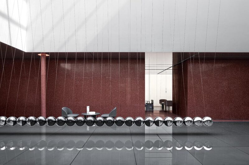 DOMANI东仓新作｜牛顿与月亮