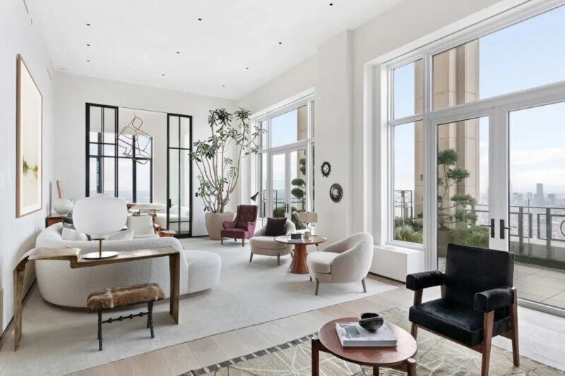 Monique Gibson | 570㎡,纽约曼哈顿顶层轻奢阁楼