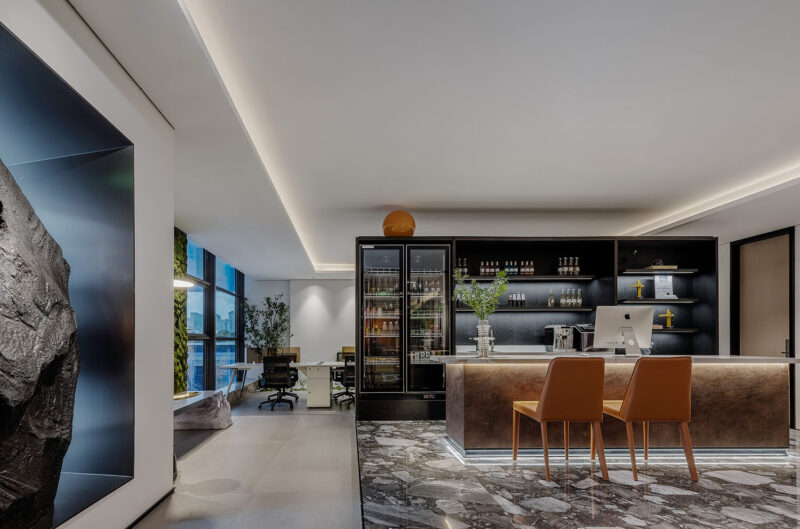 巨石设计 | 东莞巨石总部集团办公空间设计