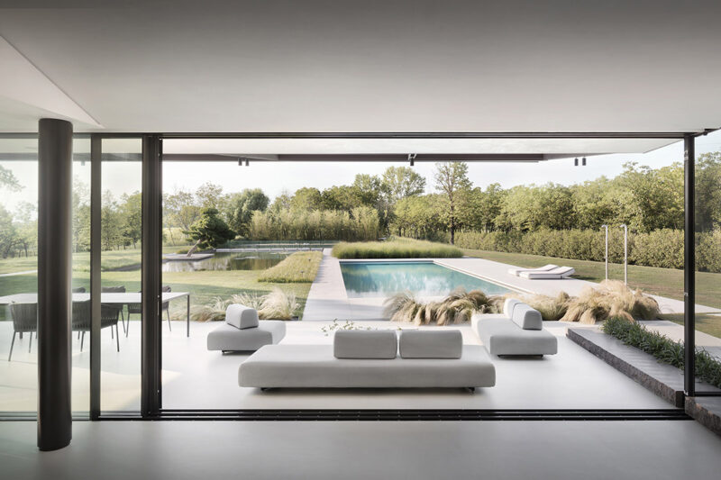 Alessandro Isola〡700㎡触及心灵的极简美学别墅！