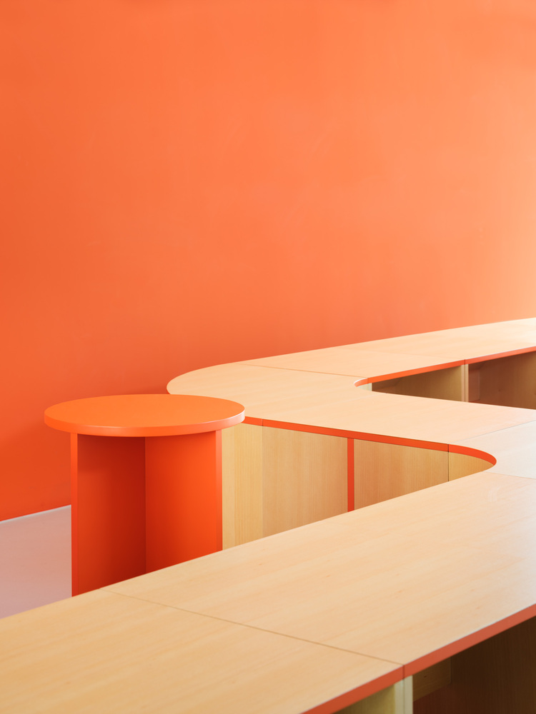 KKOL Studio,甜甜圈店铺设计,Donut & Coffee Shop,国外咖啡厅设计,咖啡厅设计案例,甜甜圈&咖啡店,43㎡咖啡店