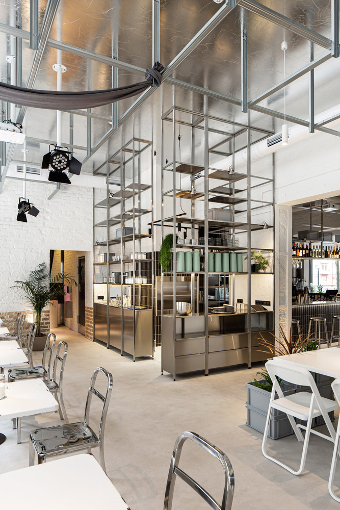 咖啡厅设计,咖啡店,咖啡店设计案例,Salut Café Bar,RomanXSvitlana,酒吧