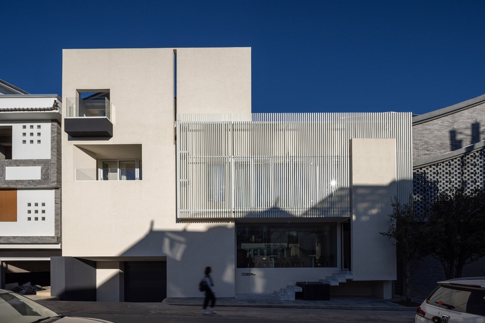 杭州时上建筑空间设计事务所,杭州时上建筑设计,酒店设计,设计师酒店,酒店设计案例,度假酒店设计,大理酒店设计,民宿设计,白平衡设计师度假酒店,白平衡酒店,大理白平衡酒店,时上建筑,沈墨