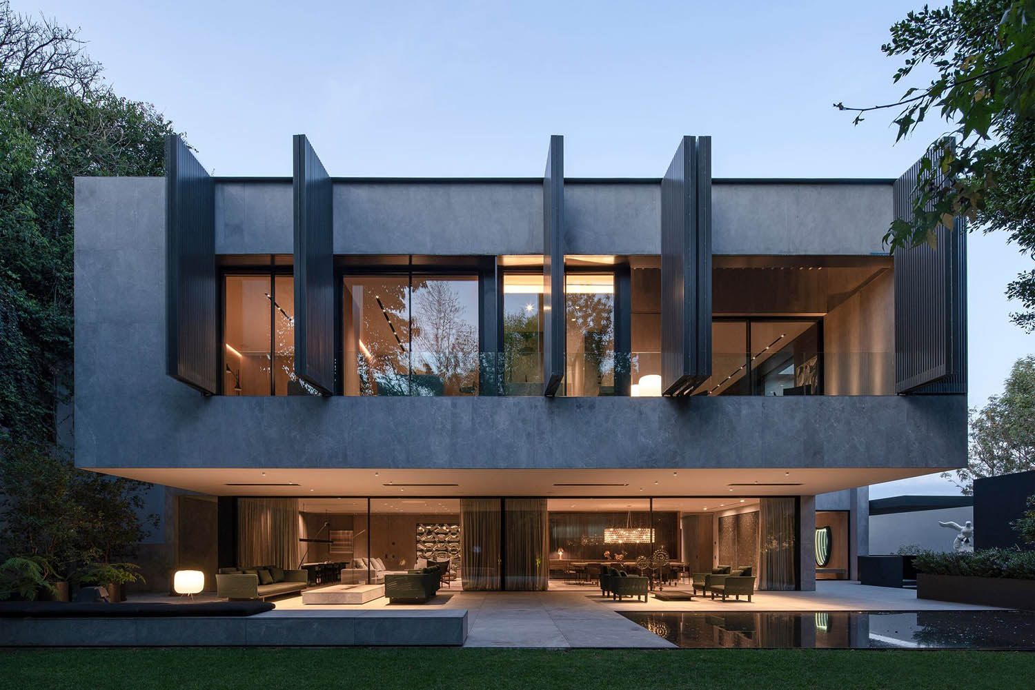 Francesc Rifé Studio,艺术收藏别墅,高级秩序感,住宅设计,Francesc Rifé Studio设计案例,FRS设计案例,FRS,别墅设计,Francesc Rifé,别墅设计案例