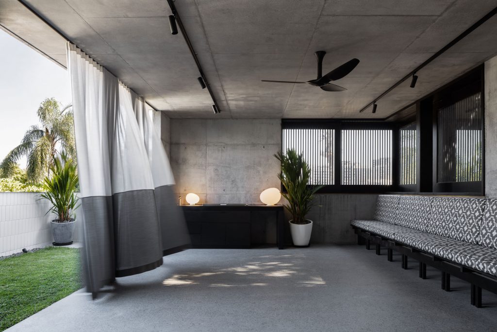 Lockyer Architects,别墅设计,布里斯班别墅,混凝土风格别墅设计,别墅设计案例,野兽派,国外别墅设计案例