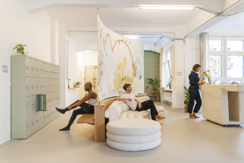 Some Place Studio | 300㎡，德国柏林Original Feelings 瑜伽工作室