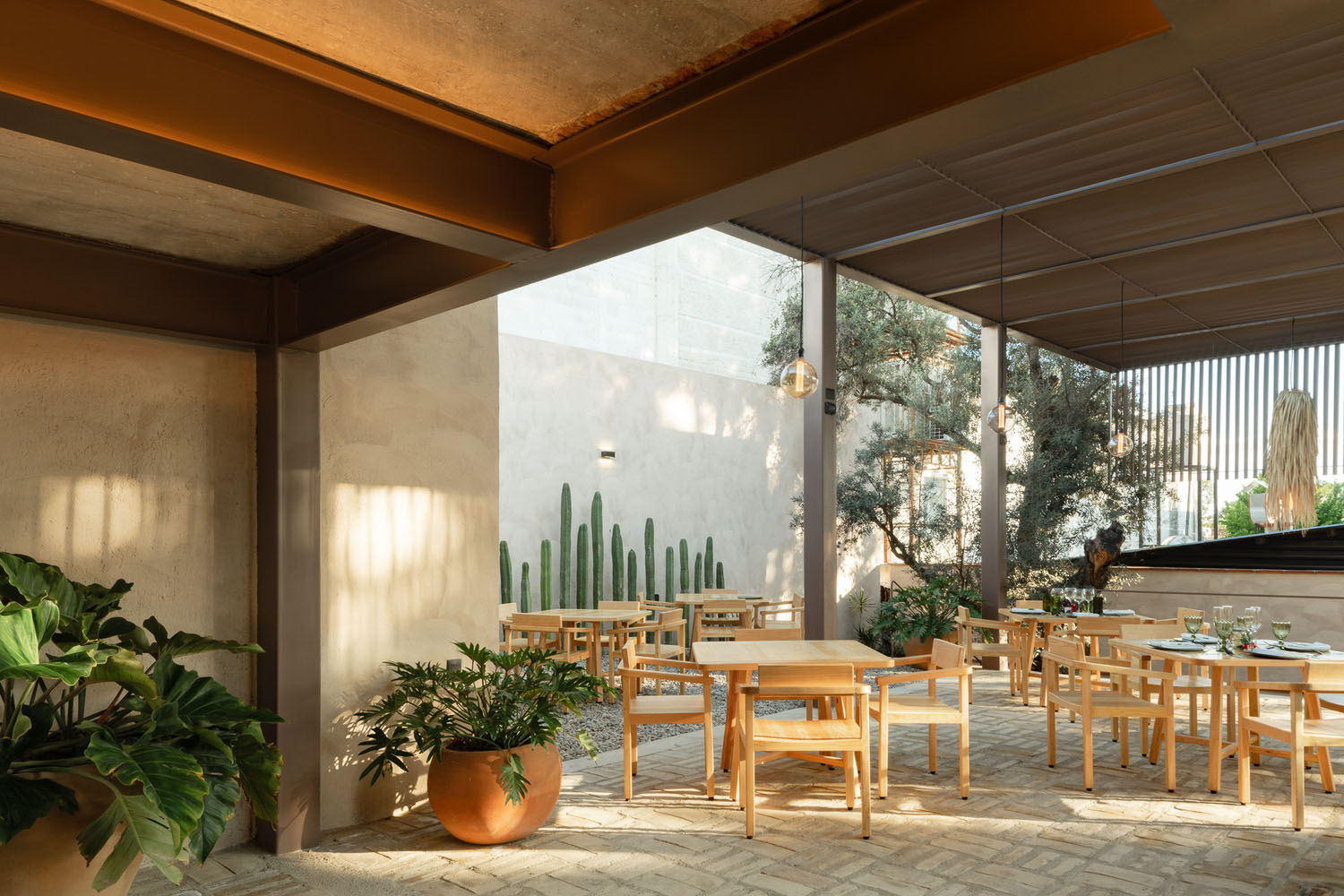 Espacio 18 Arquitectura,酒吧设计,Moza’be Restaurant,餐厅设计案例,酒吧设计案例,餐厅&酒吧设计,600㎡餐厅设计