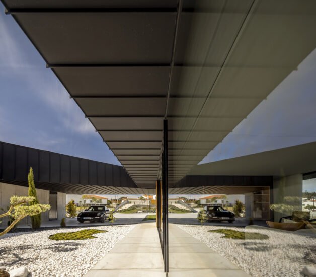 Contaminar Arquitectos〡610㎡，葡萄牙禅意庭院乡村别墅