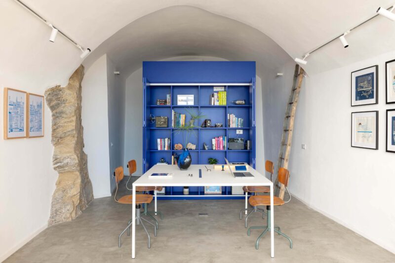 Davide Andracco | 30㎡，地中海边的视觉艺术工坊工作室