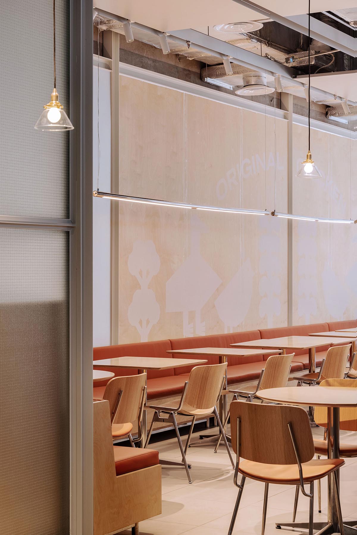 BloomDesign,绽放设计,老乡鸡北京旗舰店,老乡鸡,中式快餐,快餐店设计案例,餐厅设计案例,老乡鸡餐厅,李宝龙,南鸿天,陈小虎