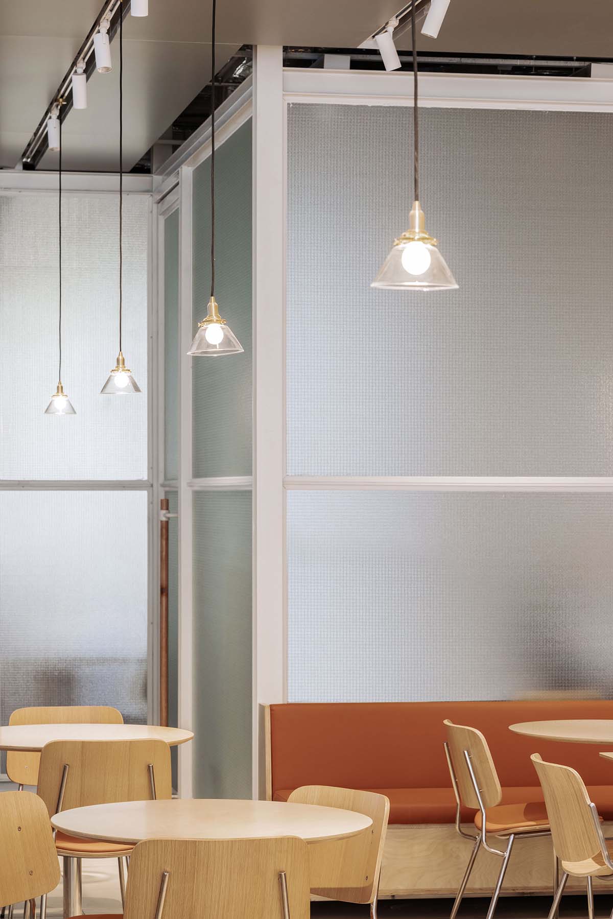 BloomDesign,绽放设计,老乡鸡北京旗舰店,老乡鸡,中式快餐,快餐店设计案例,餐厅设计案例,老乡鸡餐厅,李宝龙,南鸿天,陈小虎