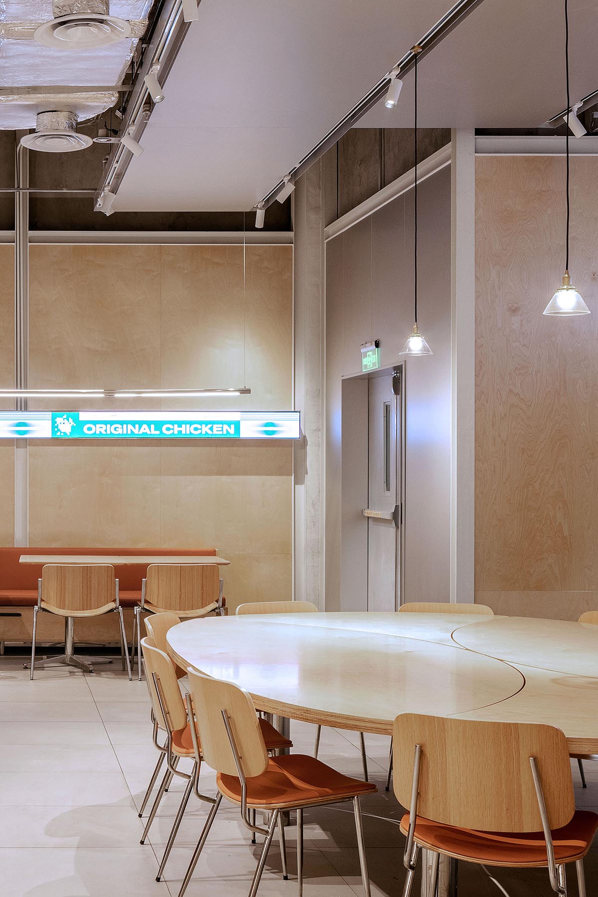 BloomDesign,绽放设计,老乡鸡北京旗舰店,老乡鸡,中式快餐,快餐店设计案例,餐厅设计案例,老乡鸡餐厅,李宝龙,南鸿天,陈小虎