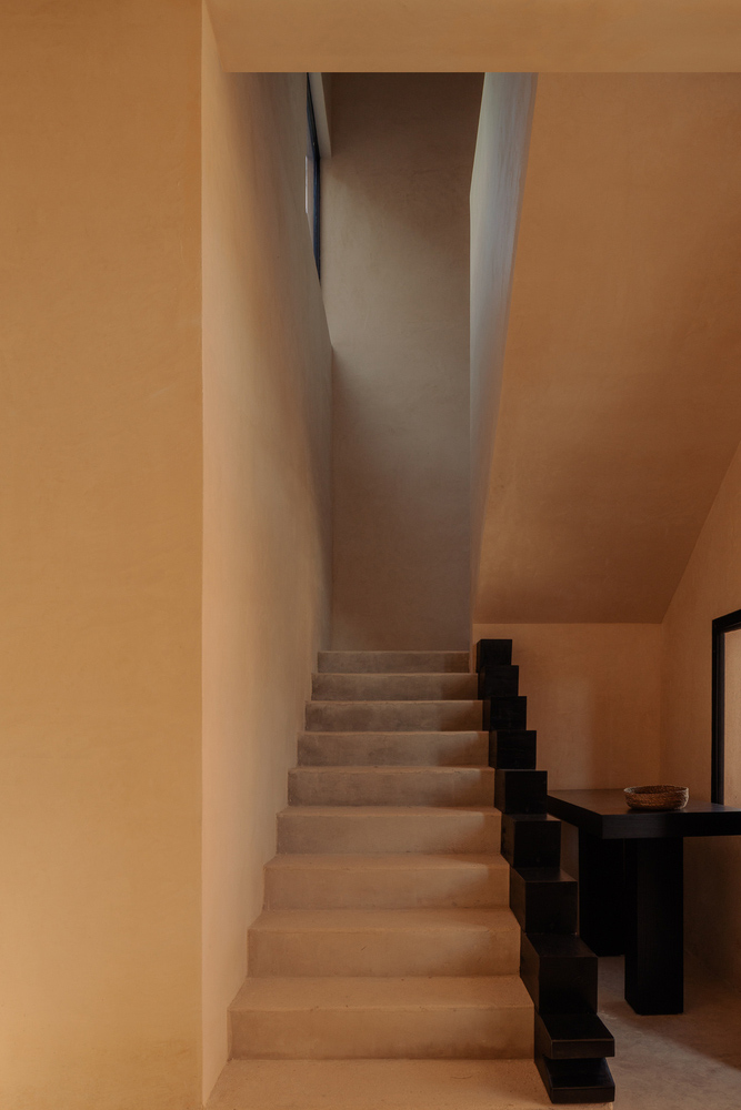 240㎡住宅设计,住宅设计,Javier Puga Estudio,住宅设计案例,墨西哥,侘寂,裸色,侘寂美学,侘寂风格设计,侘寂设计案例