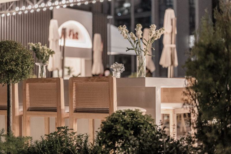 XUNICA DESIGN | 成都颜植，一个飘着女人香的火锅店