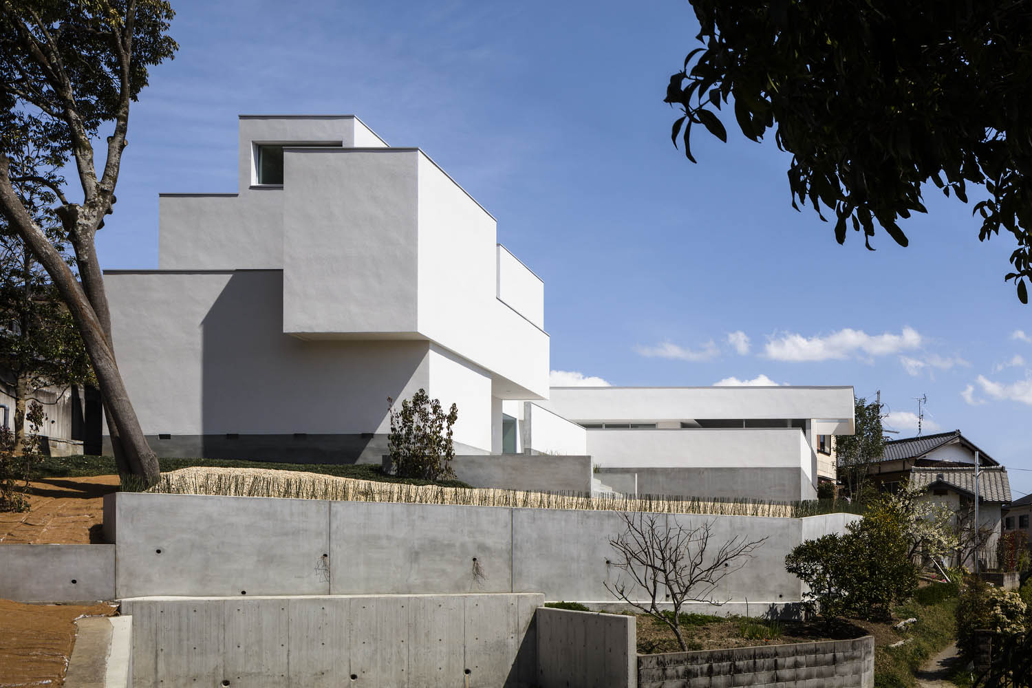 别墅设计,别墅设计案例,现代风格别墅设计,Kouichi Kimura Architects,木村光一建筑师事务所,日本,山顶别墅,国外别墅设计,别墅建筑设计,极简主义,极简风格