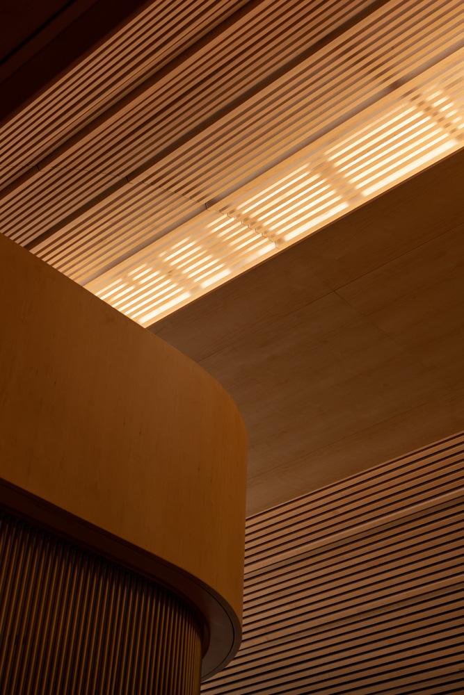Omar Gandhi Architect,餐厅设计案例,家具展厅设计,海鲜酒吧&餐厅,加拿大,餐厅设计,酒吧设计,海鲜餐厅设计,酒吧设计案例,日式风格餐厅设计