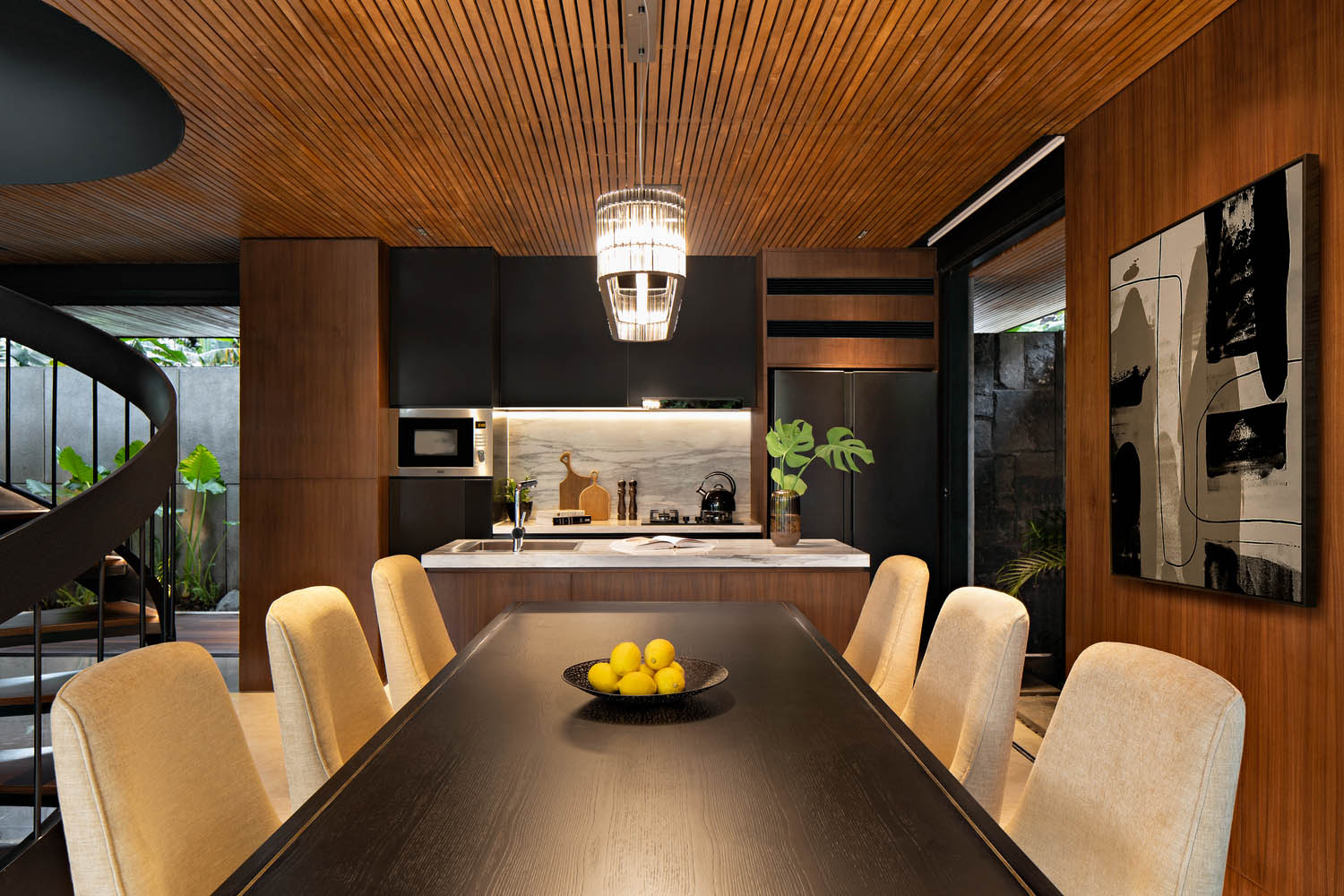 K-Thengono Design Studio,别墅设计,印尼,250㎡,乡土主义,乡村别墅设计,别墅设计案例,别墅建筑设计