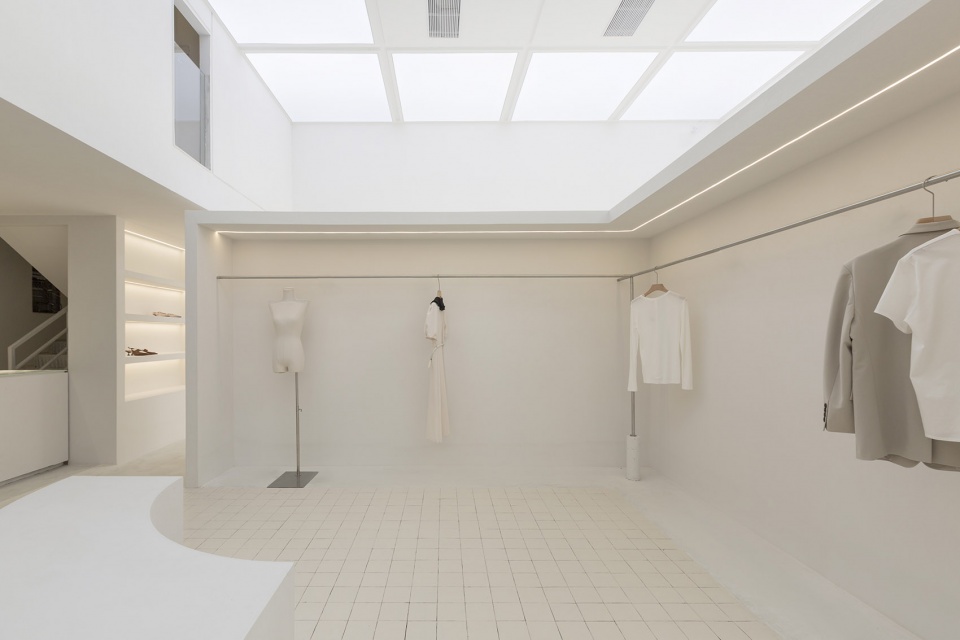 服装店设计,女装店,常州服装店设计,零售店设计,女装店设计,常州女装店设计,hôte hote,常州hôte hote,睿璞设计事务所,睿璞设计,RP.DESIGN