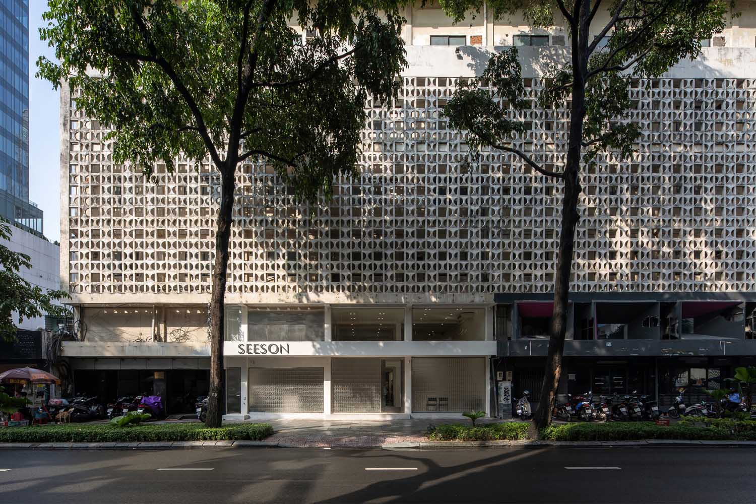 商店设计,咖啡店设计案例,旗舰店,Nhabe Scholae,咖啡店装修,SEESON NKKN Store,越南,零售店店设计方案