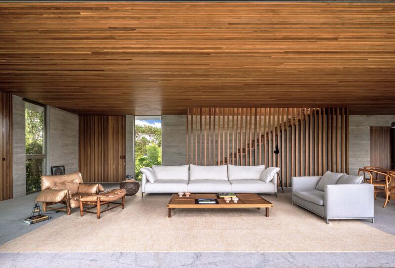 Felipe Caboclo Arquitetura | 470㎡,巴西原木色景观别墅设计