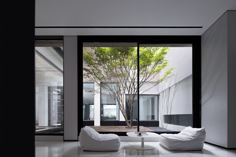 FEN+张奇峰设计事务所 | 1500㎡，宁波滨水别墅-泊庭