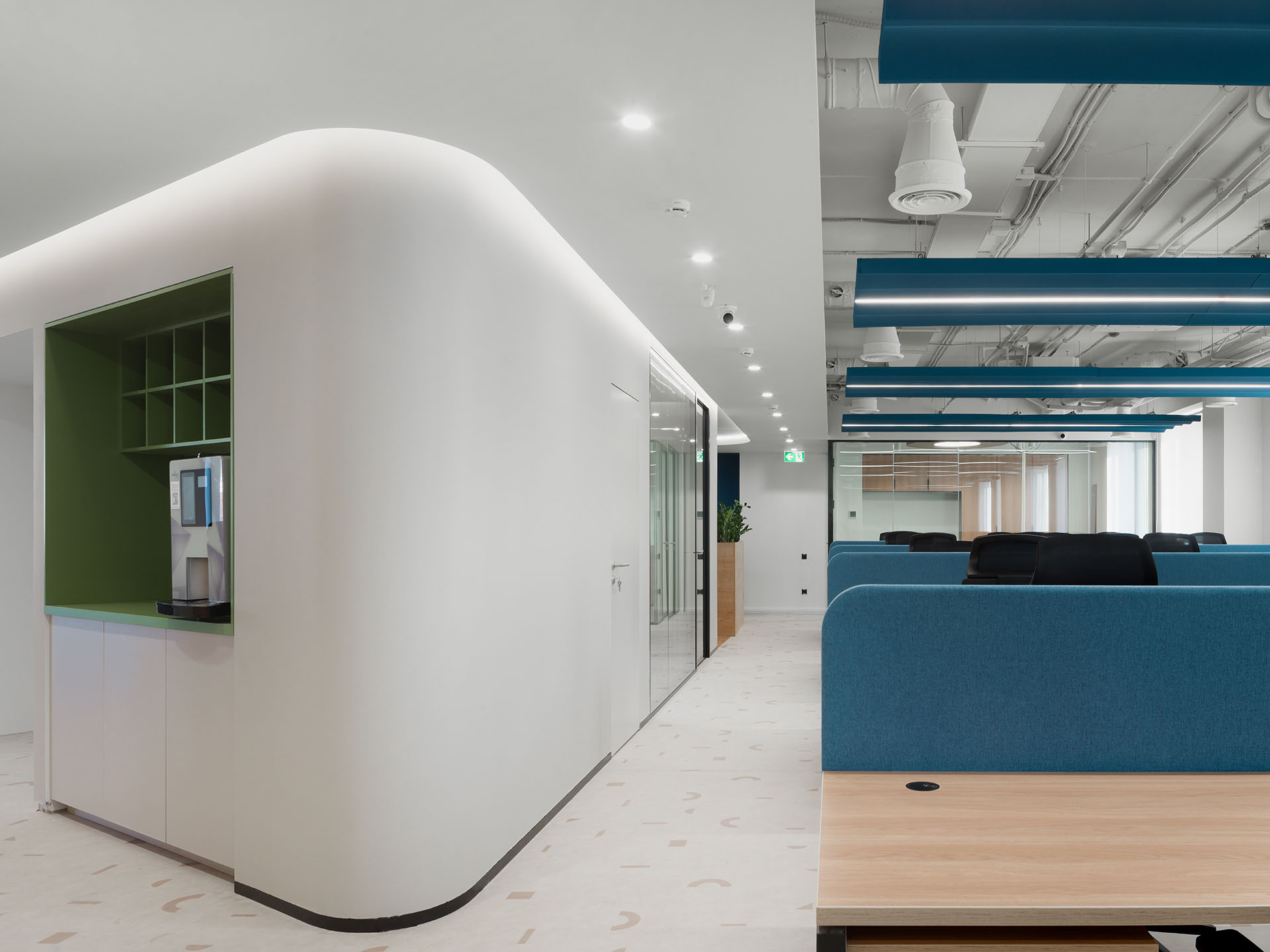 办公室设计案例,IND architects,莫斯科,媒体公司,办公室,国外办公室设计案例,办公室装修,MTS,媒体公司办公室设计