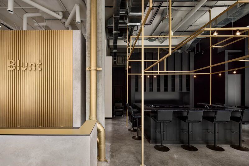 Issadesign丨210㎡，蒙特利尔Blunt美发沙龙