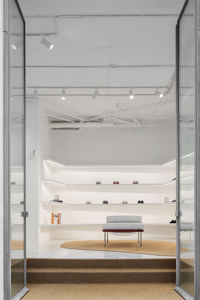 Lachoix Concept Store,服装店设计,国外服装店,服装精品店,Atelier Holcnerova,葡萄牙,里斯本,Lachoix 服装概念店,女装店设计,女装店设计案例