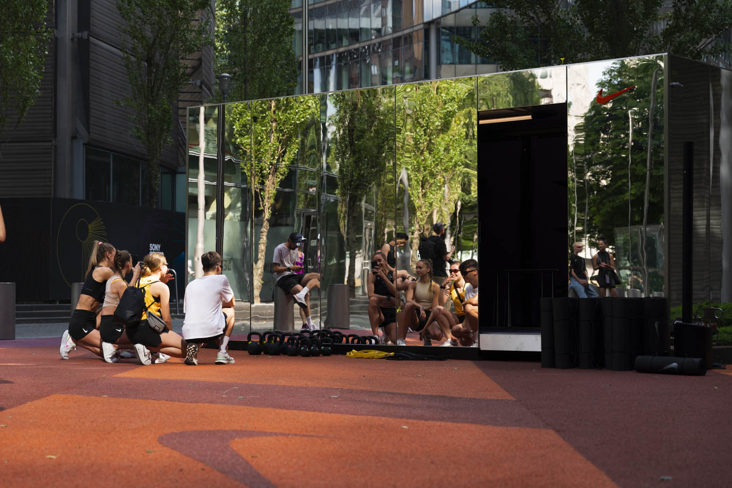 Blossity,耐克展厅,耐克体验店,耐克展厅设计,德国,展厅设计,国外展厅设计,柏林波茨坦广场,体验店设计案例,品牌展厅设计,325㎡