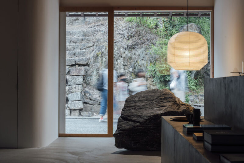 FATHOM | 52㎡，日本仓敷画廊般的Suikazura男装服装店