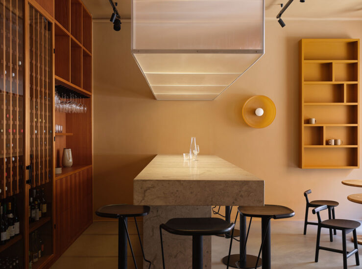 Note Design Studio |  斯德哥尔摩技术咨询公司办公室自用酒吧