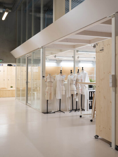 b2p architecture〡法国波尔多时装学院教室