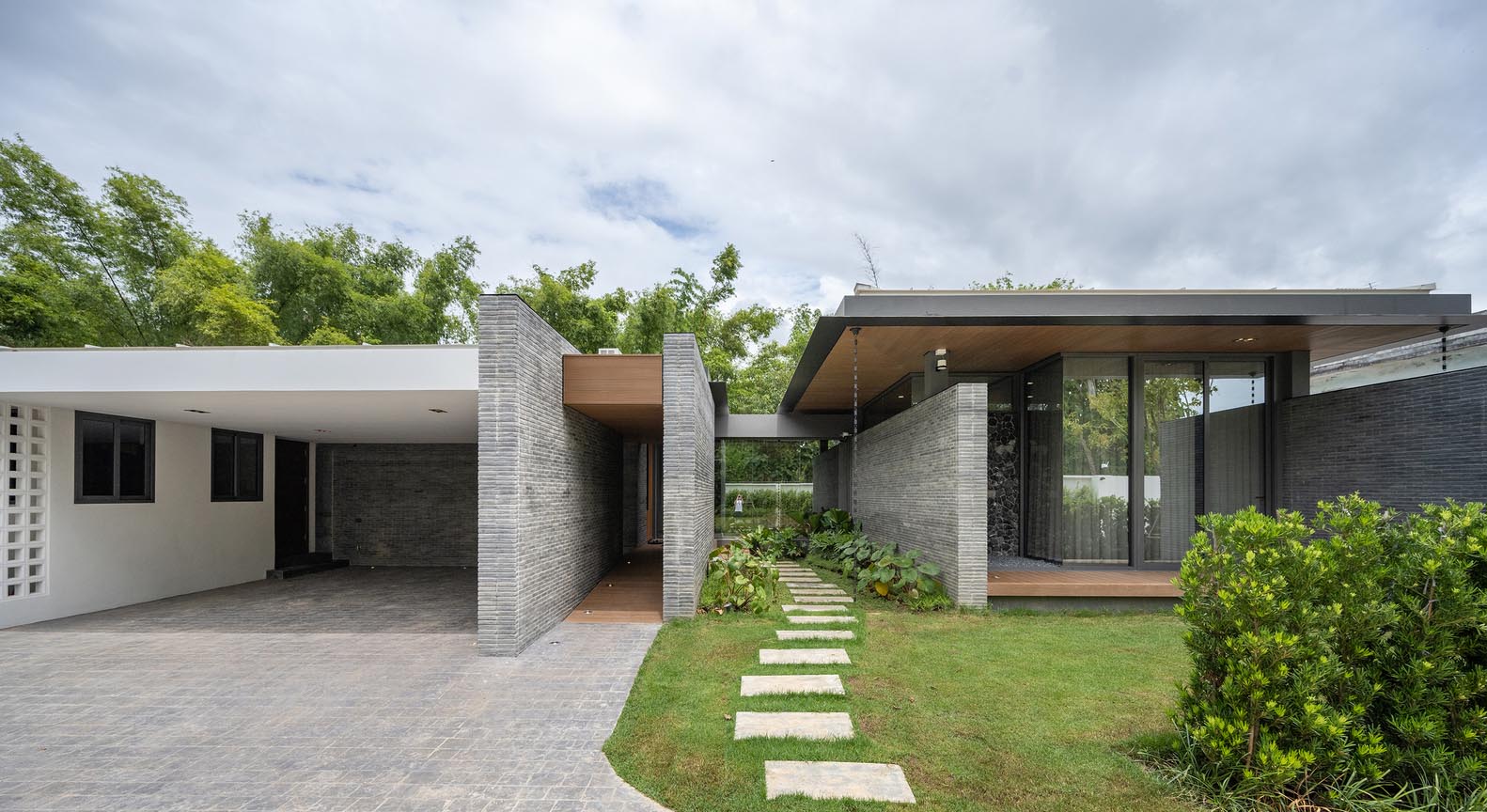 别墅设计,别墅设计案例,Architecture's Matter,泰国,国外别墅设计案例,别墅装修,住宅设计,庭院景观别墅,别墅设计方案