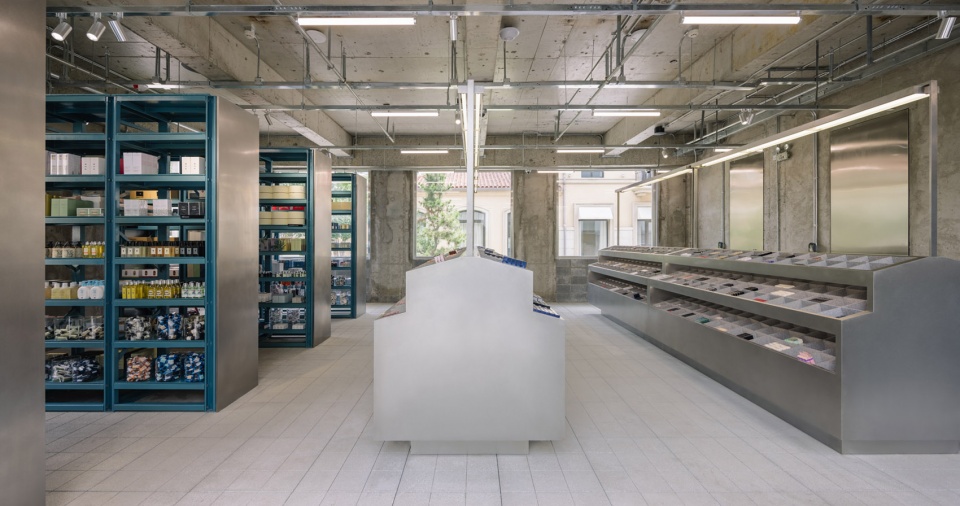零售店设计,美妆零售店设计,集合店设计,美妆集合店设计,零售店设计案例,阿那亚零售店设计,阿那亚,话梅美妆集合店,HARMAY話梅,HARMAY,HARMAY美妆店,阿那亚話梅,AIM 恺慕建筑设计,恺慕建筑设计