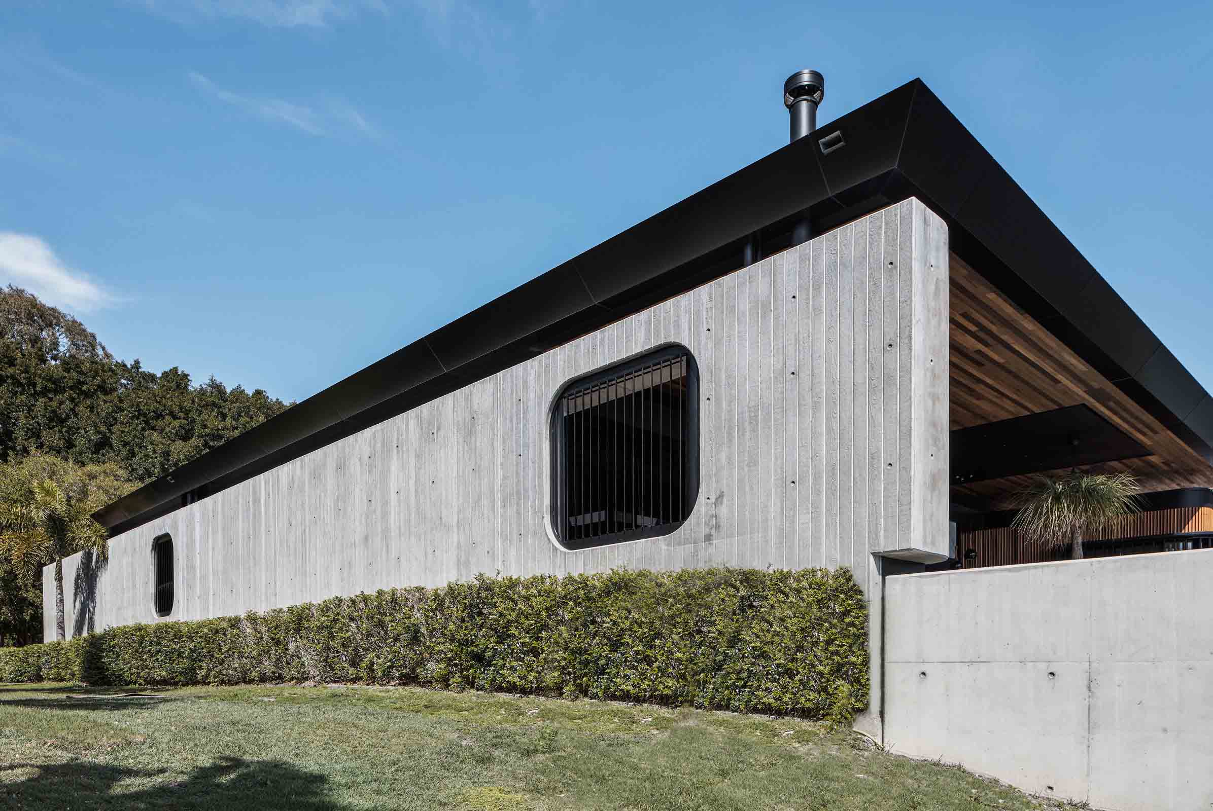 别墅设计,住宅设计案例,Justin Humphrey Architects,布里斯班,国外别墅设计案例,清水混凝土,原木色