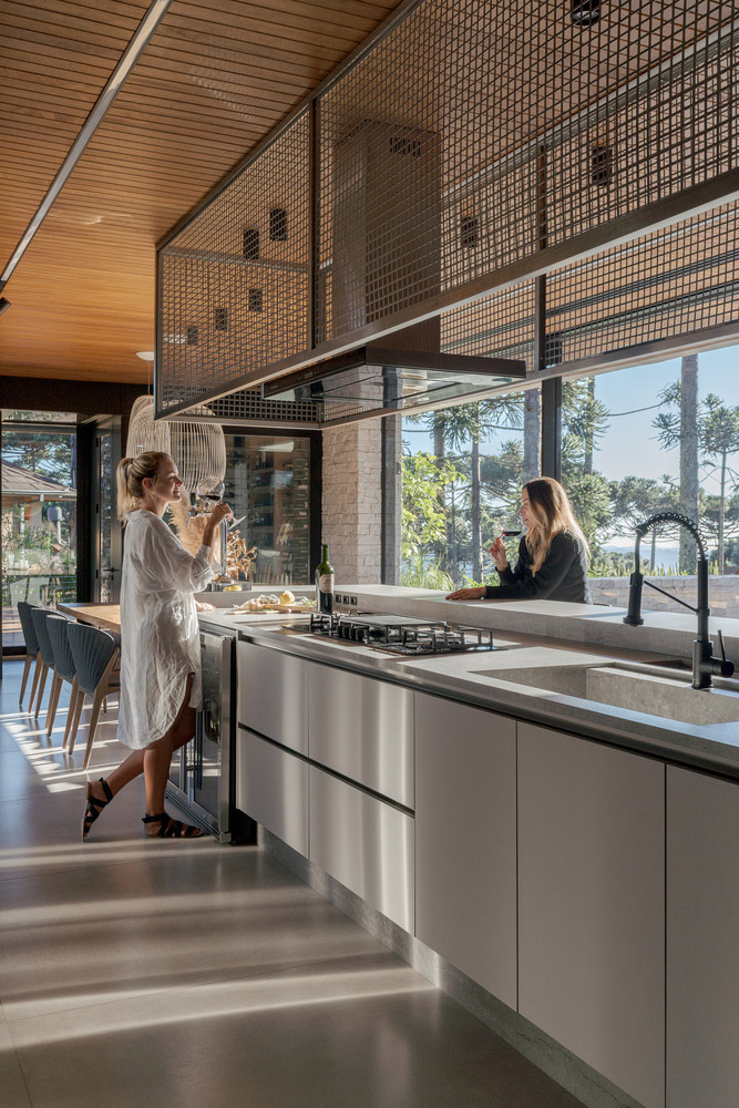 别墅设计,别墅设计案例,Studio Colnaghi Arquitetura,巴西,国外别墅设计案例,别墅装修,度假别墅,开放式布局,1000㎡,景观别墅