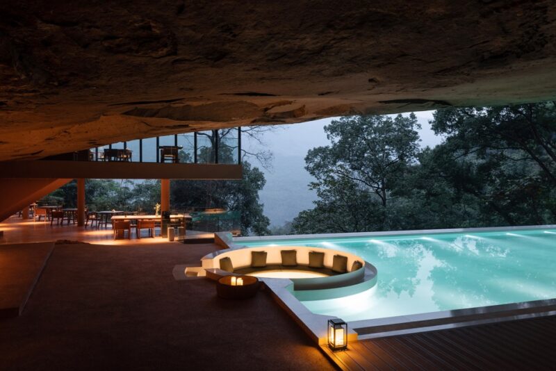 S+P空间的诗学 | 贵州赤水匠庐洞穴酒店