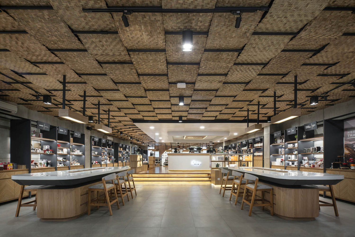 Realrich Architecture,万隆,咖啡厅设计案例,咖啡厅装修,Otten Coffee Experience,印尼,770㎡