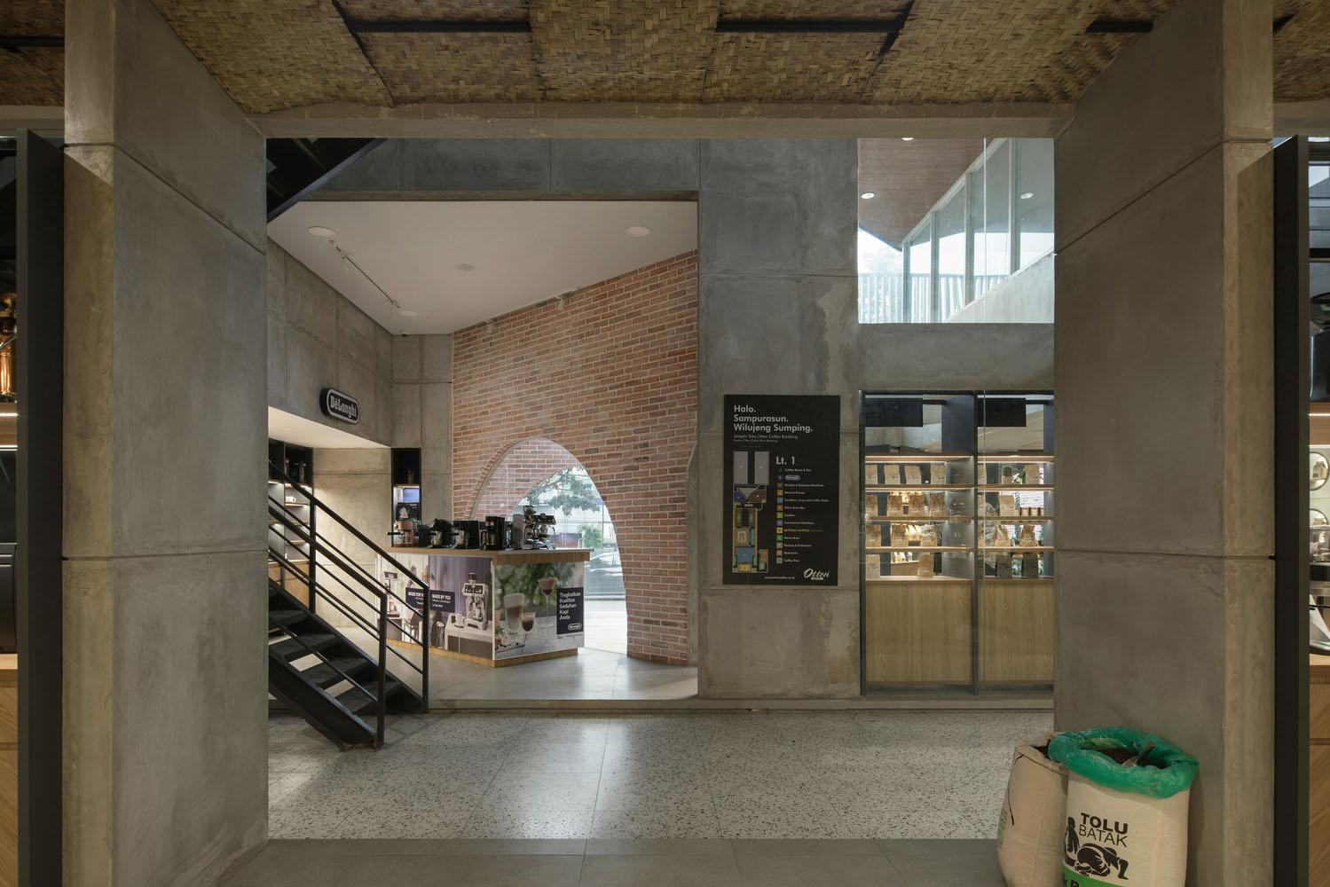 Realrich Architecture,万隆,咖啡厅设计案例,咖啡厅装修,Otten Coffee Experience,印尼,770㎡