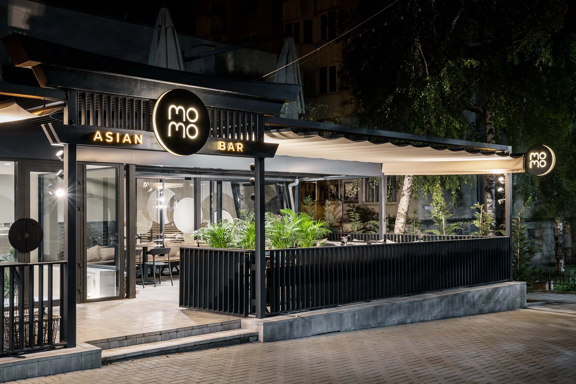 餐厅设计,国外酒吧设计,酒吧设计案例,摩尔多瓦,Momo Asian Bar,亚洲酒吧