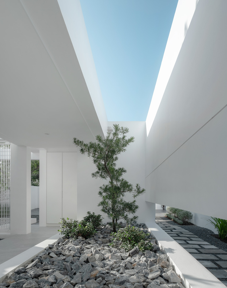 别墅设计,别墅设计案例,Blank Studio,泰国,国外别墅设计案例,别墅装修,住宅设计,清迈,145㎡,极简风格别墅
