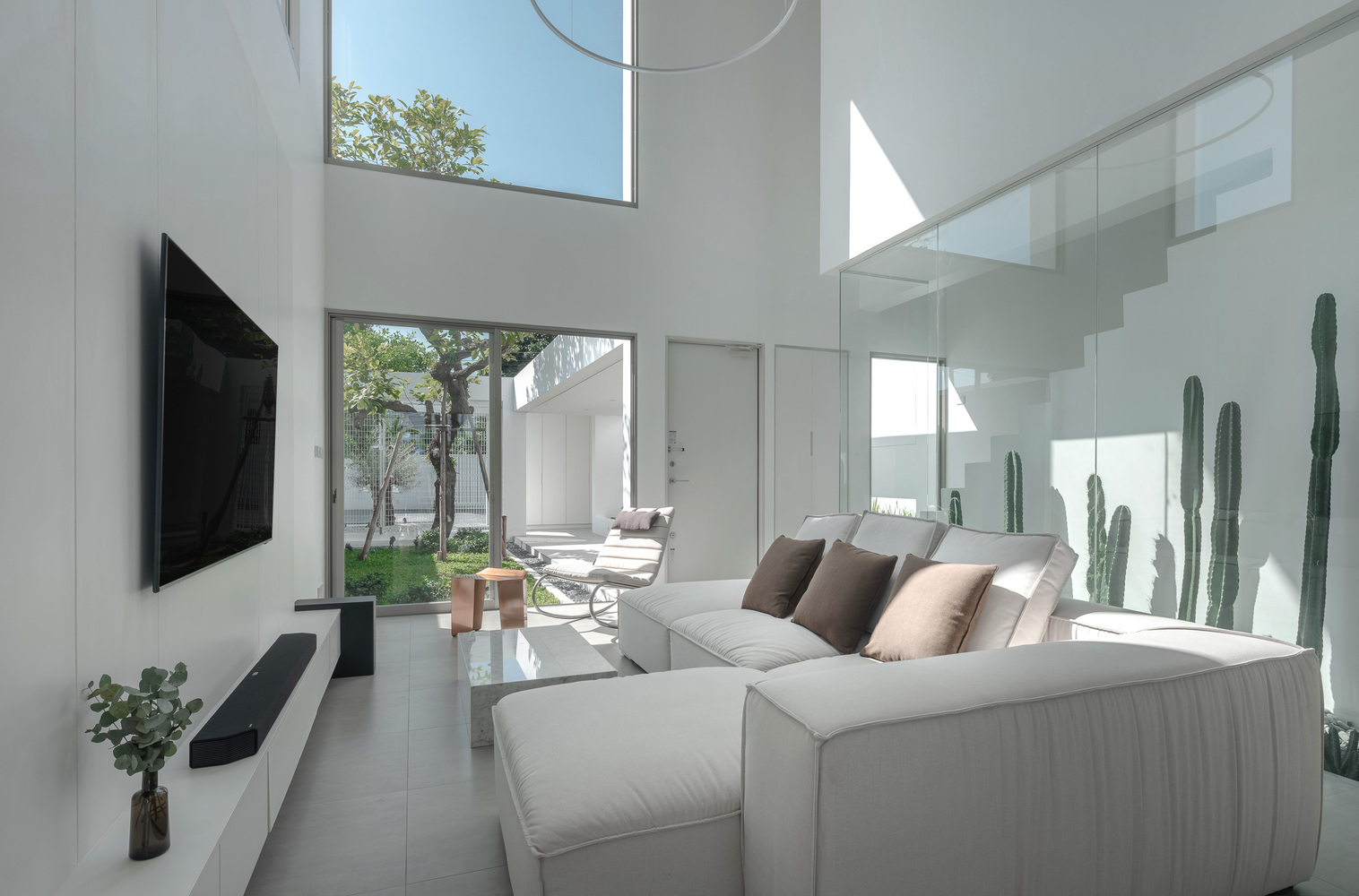 别墅设计,别墅设计案例,Blank Studio,泰国,国外别墅设计案例,别墅装修,住宅设计,清迈,145㎡,极简风格别墅