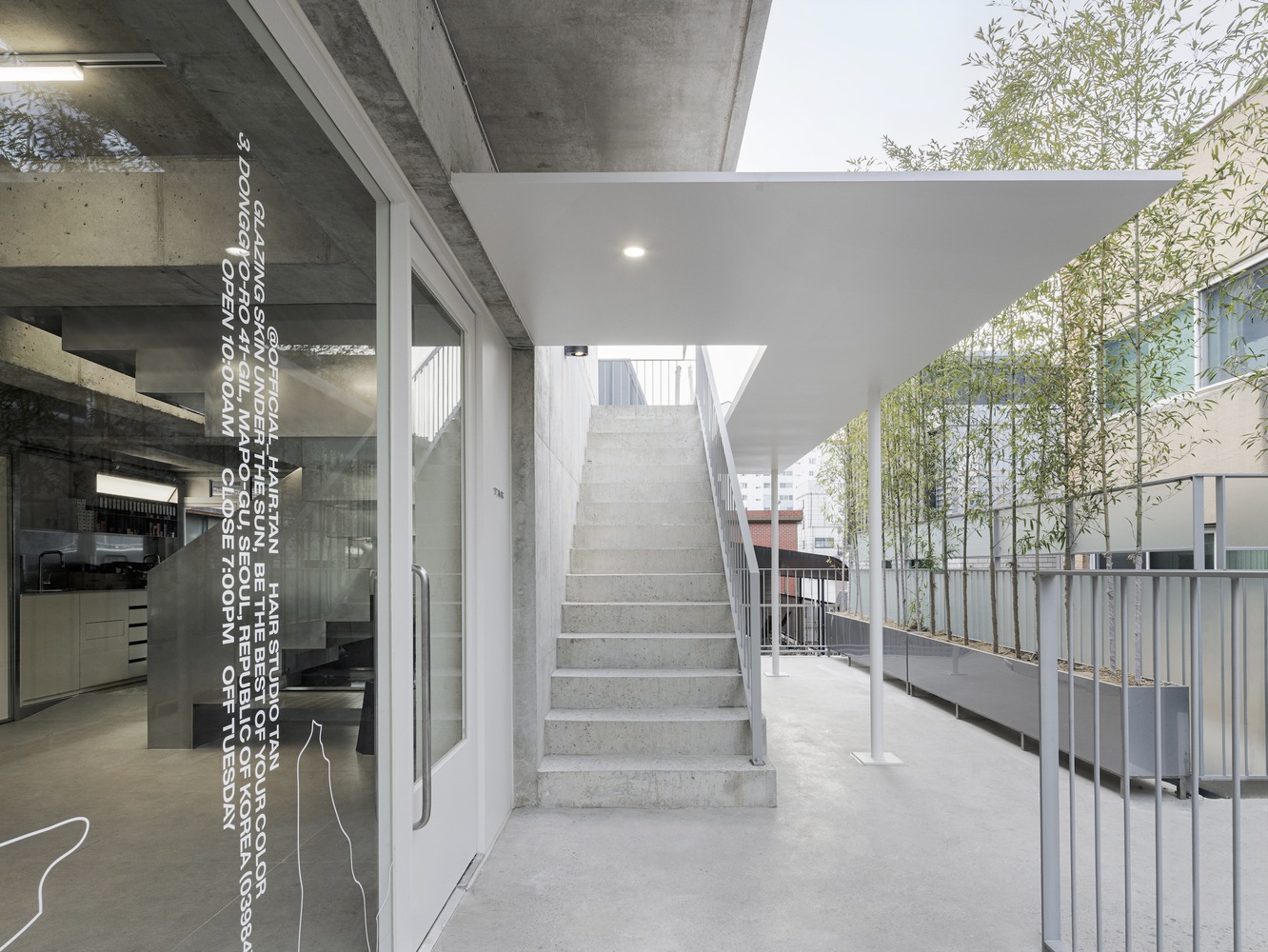 理发店设计,oftn studio,韩国,潮流理发店设计,首尔,TAN 美发沙龙店,美发沙龙店设计