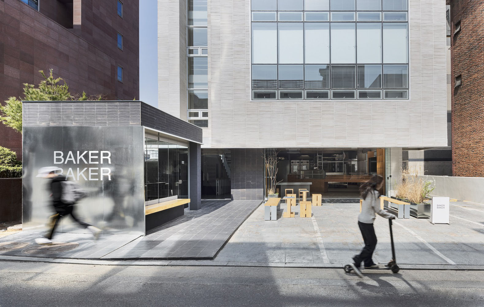 oftn studio,首尔,咖啡厅设计案例,咖啡厅装修,Baker Baker面包店,极简风格咖啡厅,咖啡厅设计方案,面包店设计