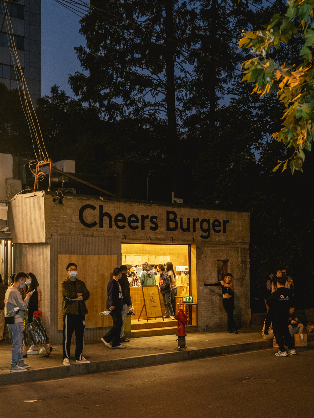 街边店设计,街边餐厅设计,餐厅设计,汉堡店设计,餐厅设计案例,餐厅设计方案,上海,Cheers Burger汉堡店,彦文建筑工作室