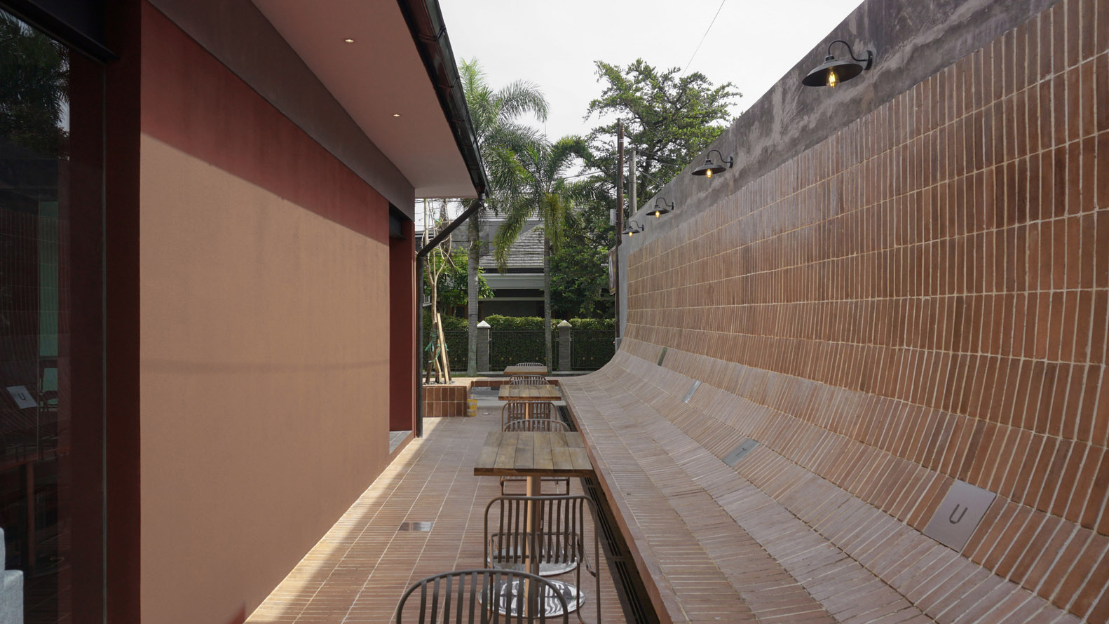 Aaksen Responsible,万隆,咖啡厅设计案例,咖啡厅装修,Mutu Loka Cafe,印尼,380㎡