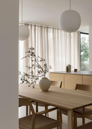 Norm Architects | 永恒美学，西班牙巴塞罗那极简原木色住宅